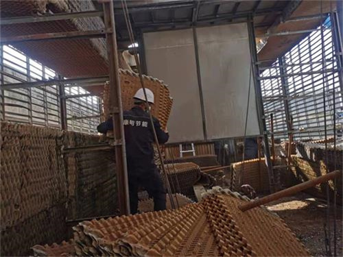 冷卻塔托架(冷卻塔填料托架圖片)